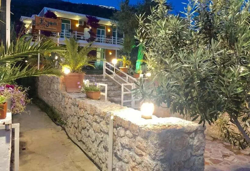Hotel Jon