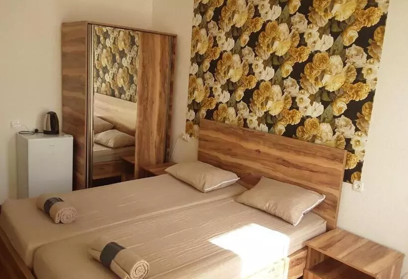 پانسیون Guest House Buche On Agmashenebeli 219
