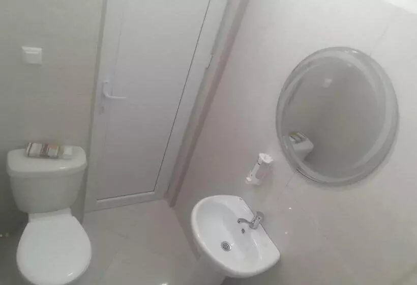 پانسیون Guest House Buche On Agmashenebeli 219