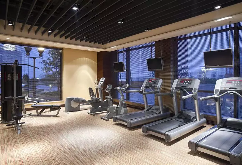 בית מלון כפרי Crowne Plaza Zhongshan Xiaolan