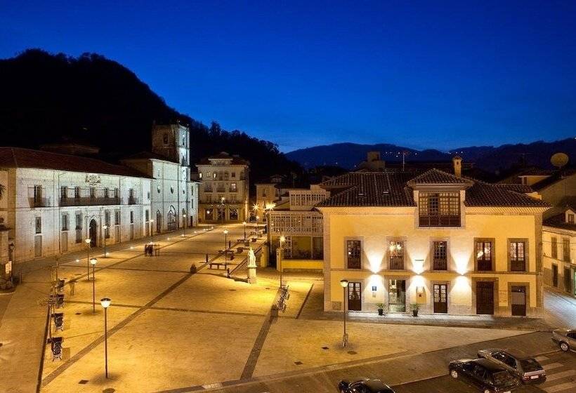 فندق Antiguo Casino