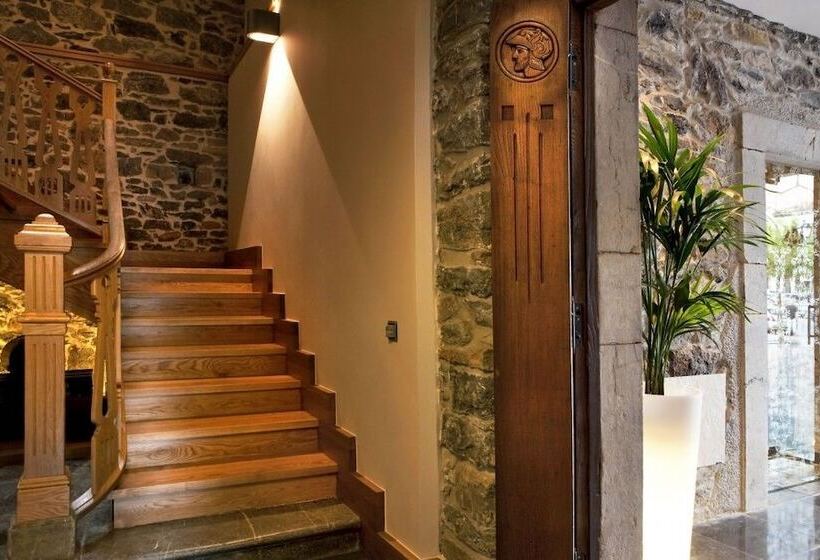 فندق Antiguo Casino