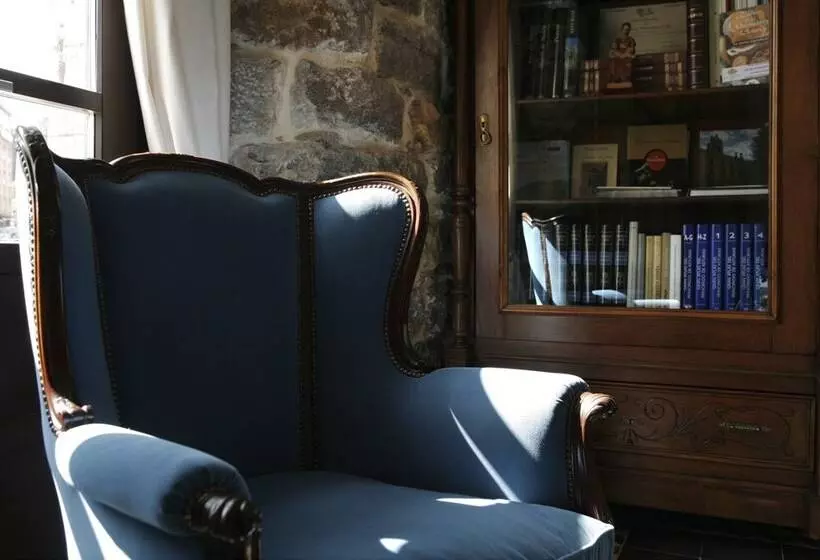 Отель Antiguo Casino