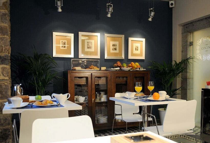 فندق Antiguo Casino