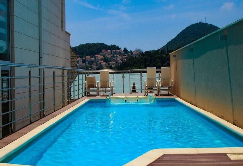 בית מלון כפרי Berkeley