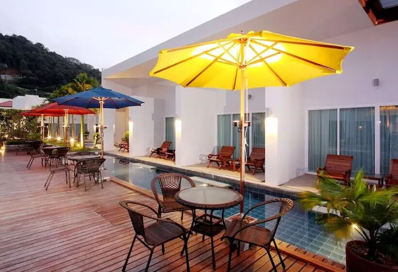 Hotel Blu Pine Villa & Pool Access