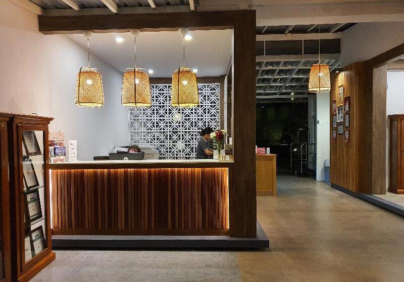 فندق Blu Pine Villa & Pool Access