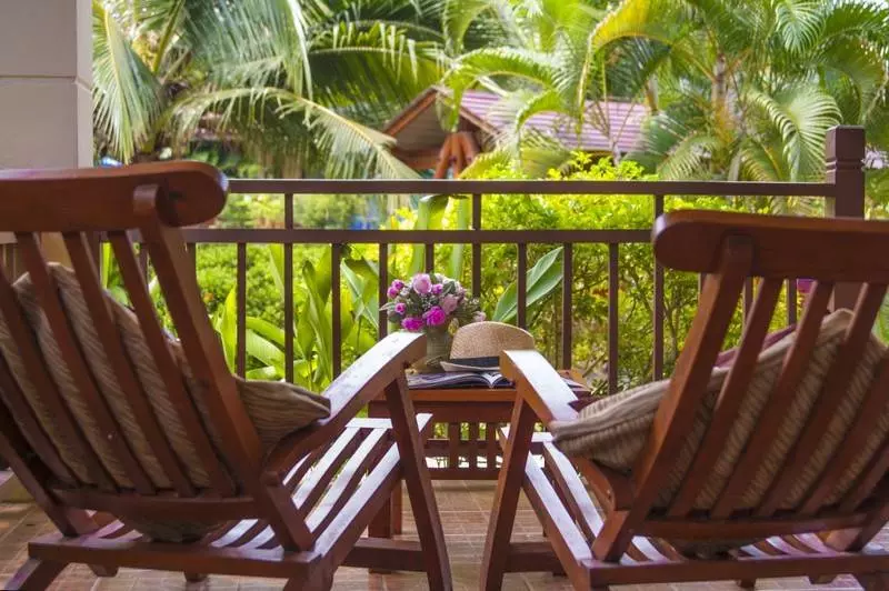 Hotel Blu Pine Villa & Pool Access