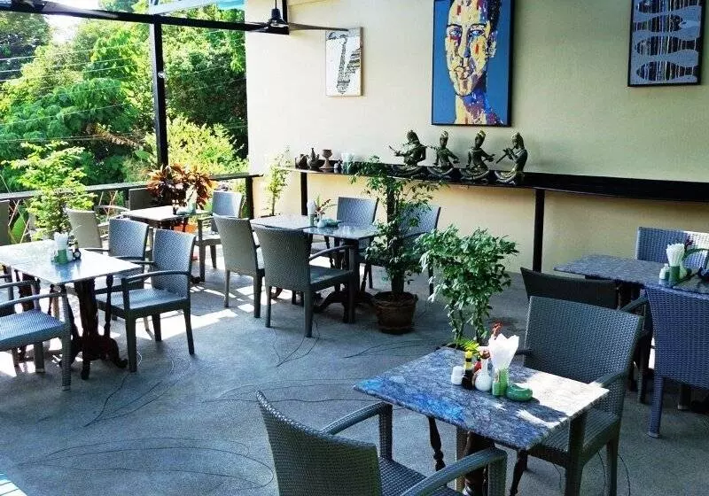 ホテル Cc S Hideaway Kata   Sha Plus