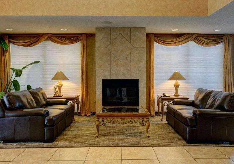 فندق Comfort Inn & Suites