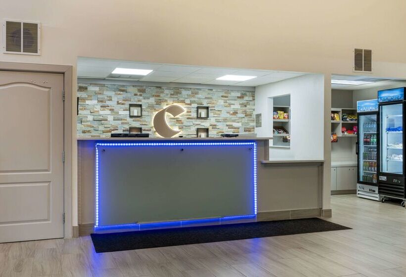 호텔 Comfort Suites