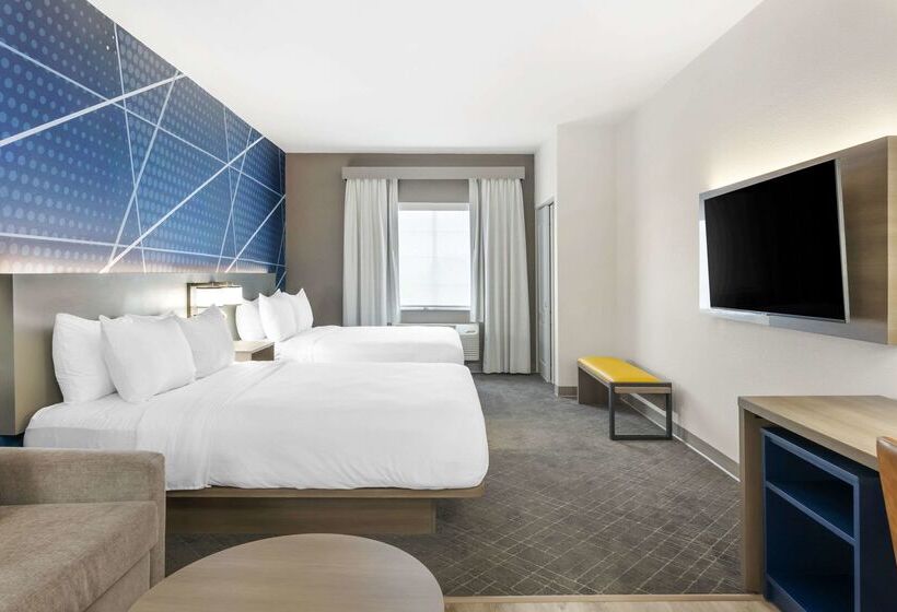 호텔 Comfort Suites