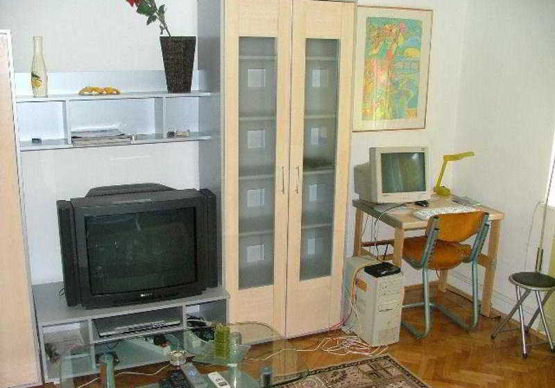 ホテル Del De Luxe