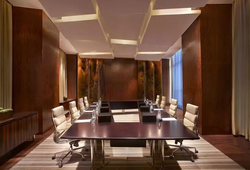 בית מלון כפרי Grand Hyatt Shenzhen