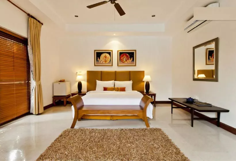 호텔 Himmaphan Phuket