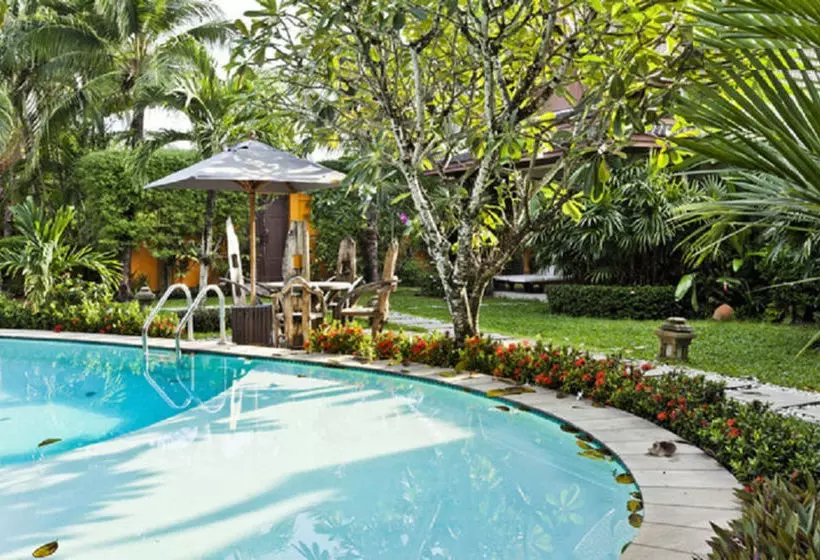 호텔 Himmaphan Phuket