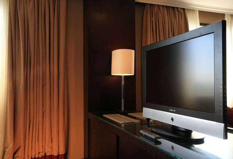 هتل Jaz Imperial Nile Imperial Cruise   Every Thursday From Luxor  Aswan  Luxor For 07 Nights