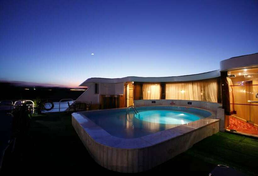 هتل Jaz Imperial Nile Imperial Cruise   Every Thursday From Luxor  Aswan  Luxor For 07 Nights