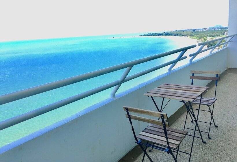 בית מלון כפרי Milford Paradise  No.200