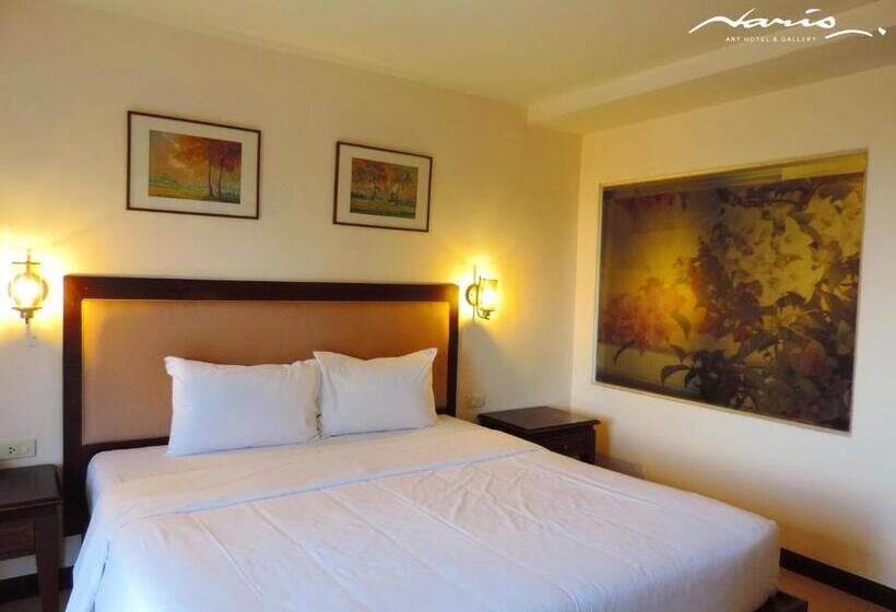 Hotel Naris Art