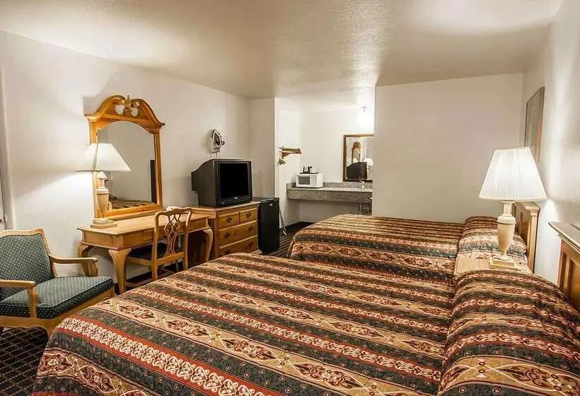 Отель Rodeway Inn