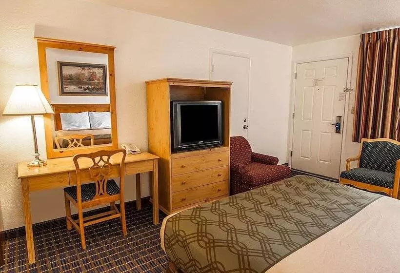 Отель Rodeway Inn