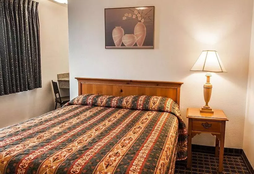 Отель Rodeway Inn