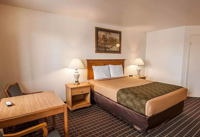 Отель Rodeway Inn
