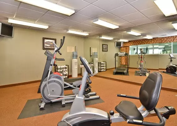 Motel 6 Park City KS