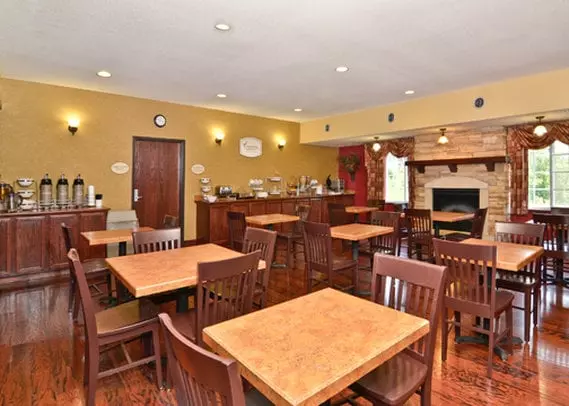 Motel 6 Park City KS