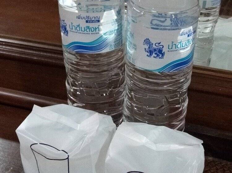 Отель Starbright Court   Hostel