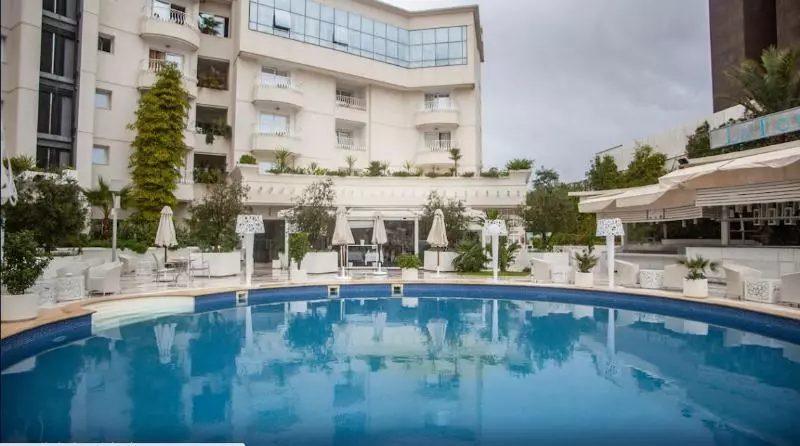هتل Tunis Grand