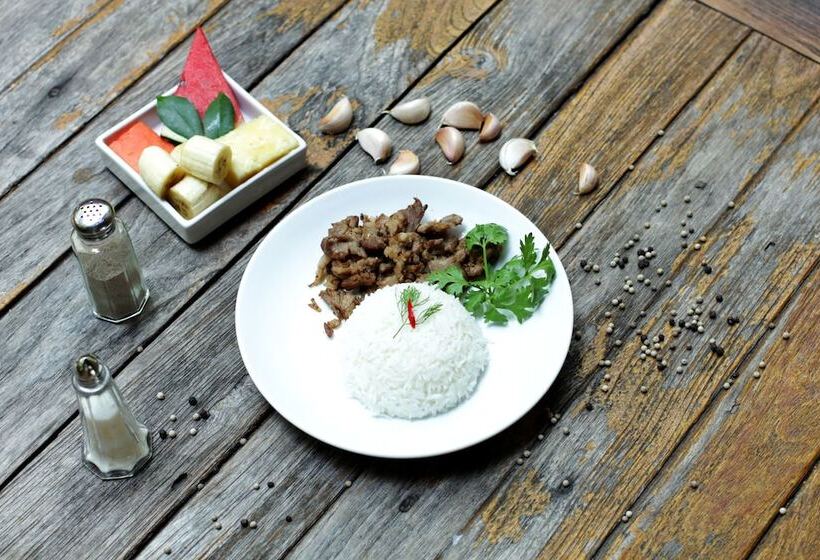 هتل Veranda Lodge