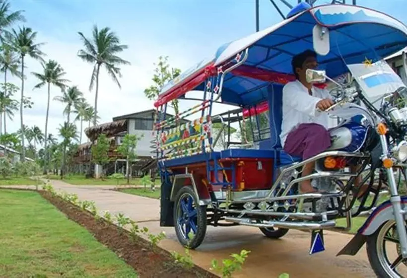 Islanda Hideaway Resort