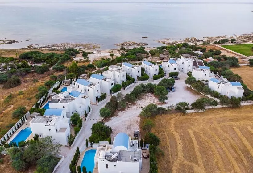 Thalassines Beach Villas