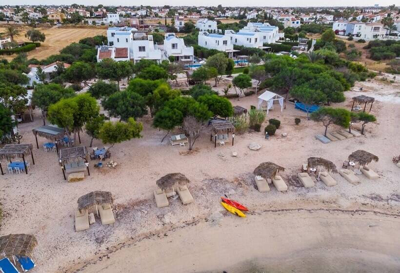 Thalassines Beach Villas