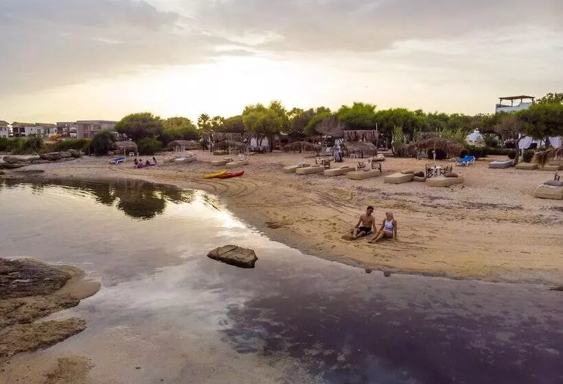 Thalassines Beach Villas