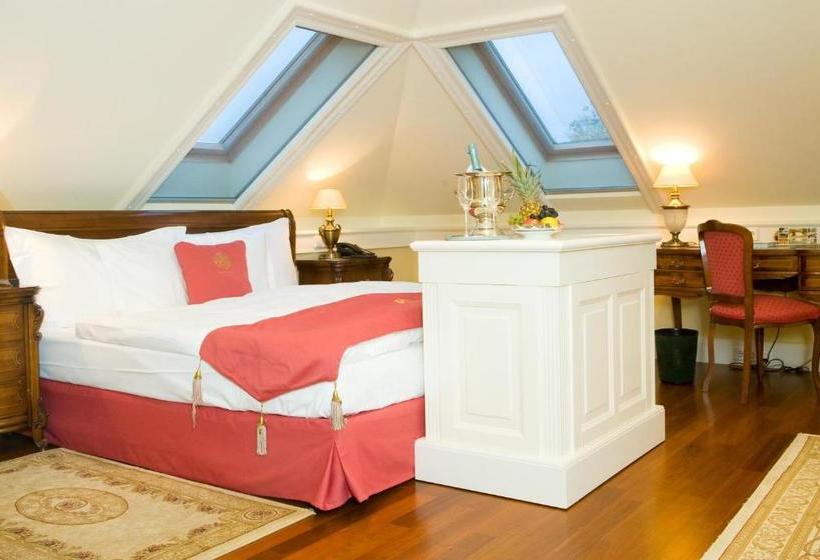 酒店 Hertelendy Kastély Exclusive