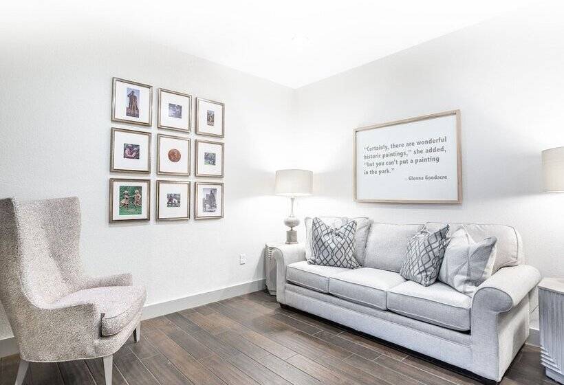 בית מלון כפרי Millsap Suites By Pioneer Pocket