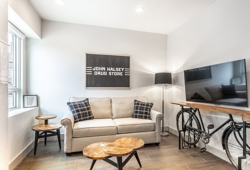 בית מלון כפרי Millsap Suites By Pioneer Pocket