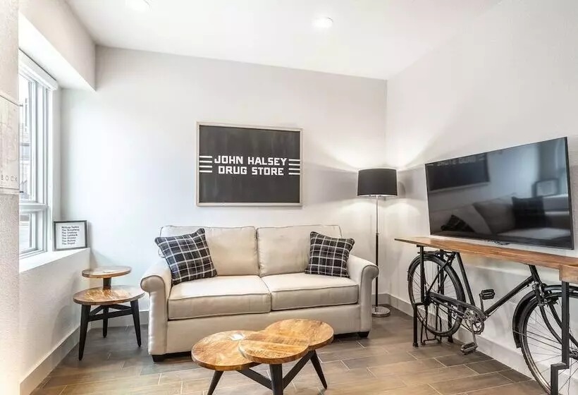 ホテル Millsap Suites By Pioneer Pocket