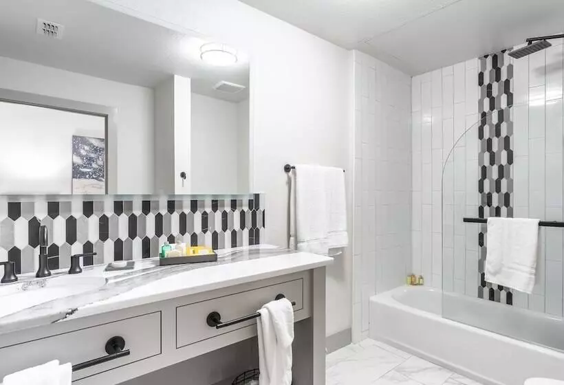 ホテル Millsap Suites By Pioneer Pocket