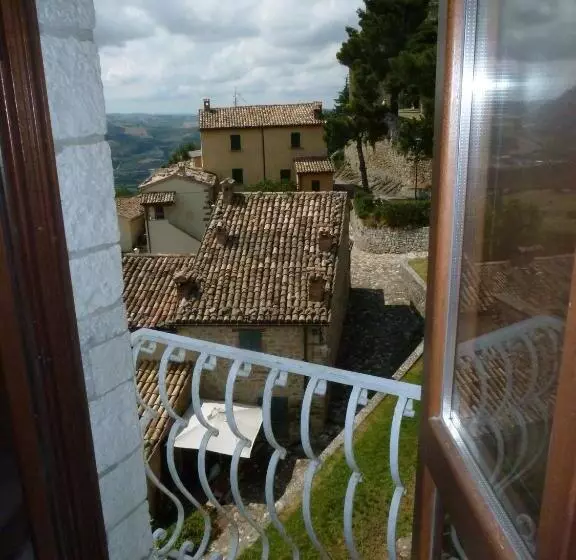 Hotelli San Leo Albergo Diffuso