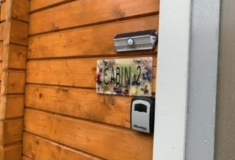 Immaculate Cabin 5 Mins To Inverness Dogs Welcome