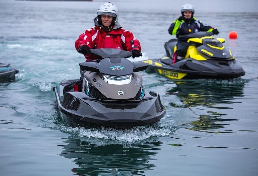 ペンション Adventure Camp Mehamn