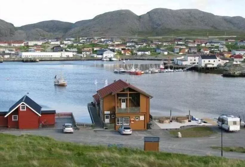 Majatalo Adventure Camp Mehamn