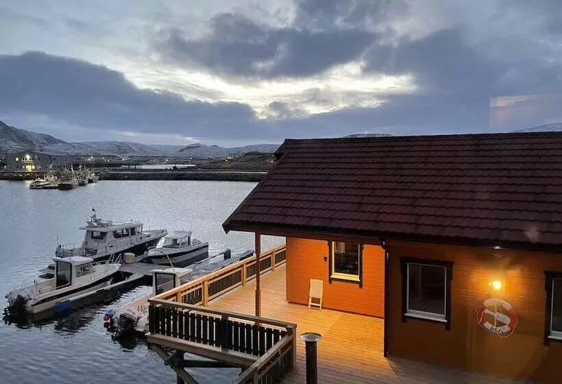 Majatalo Adventure Camp Mehamn