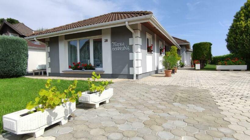 ペンション Marica Vendégház