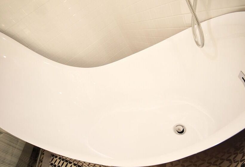 מוטל Changwon Sangnamdong Charlie S