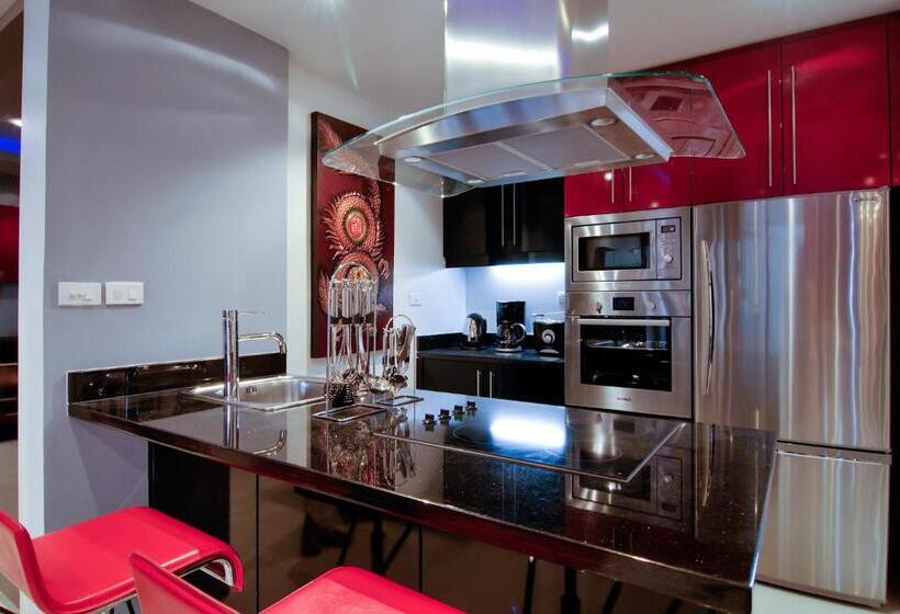 هتل Absolute Bangla Suites